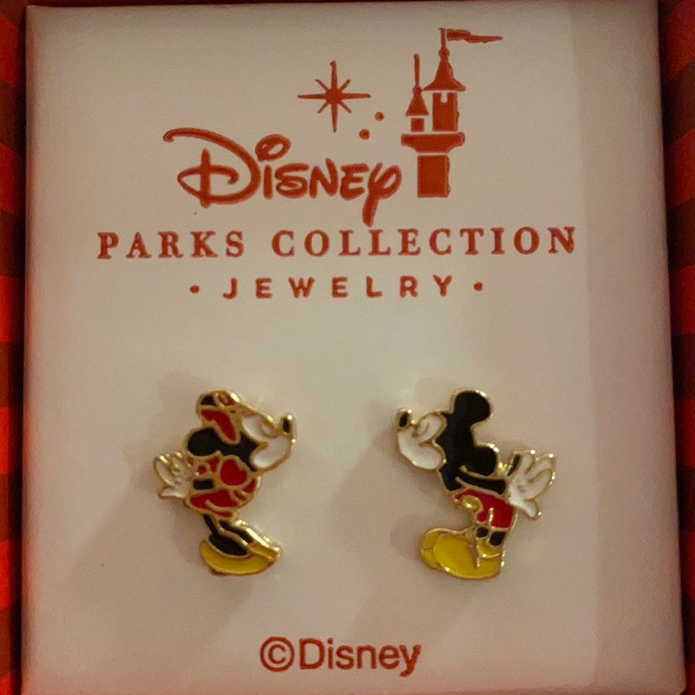 Disney kissing Mickey and Minnie earrings